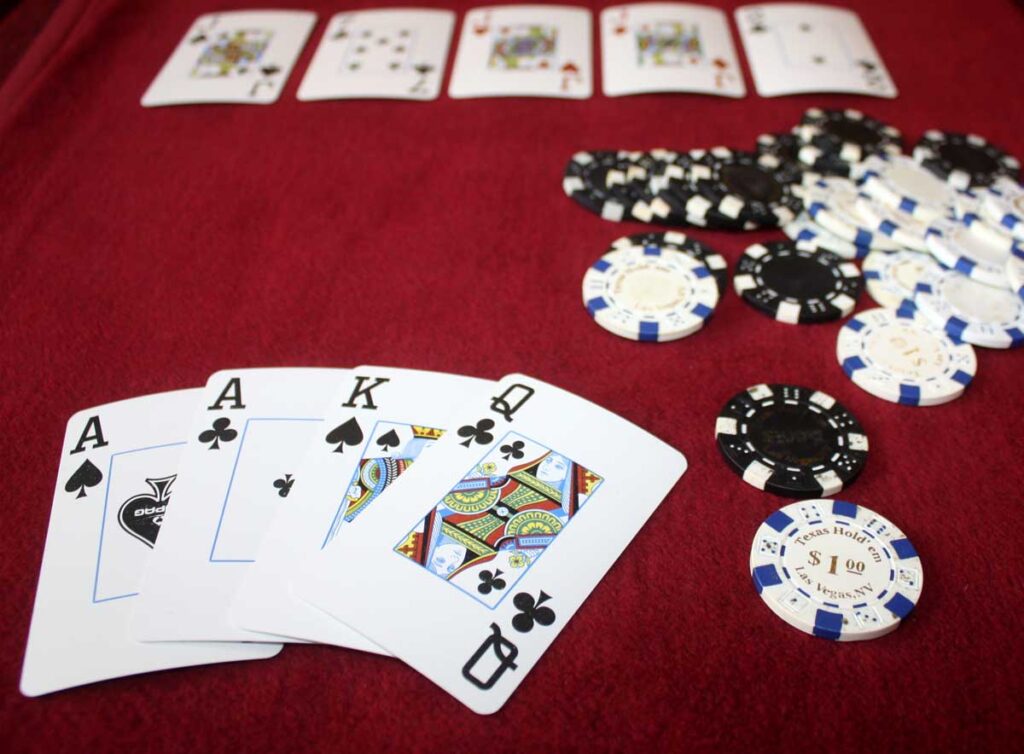 Cách Chơi Poker BK8 - Kiếm Tiền Chưa Bao Giờ Dễ Dàng Đến Thế 1 Luật chơi Poker BK8